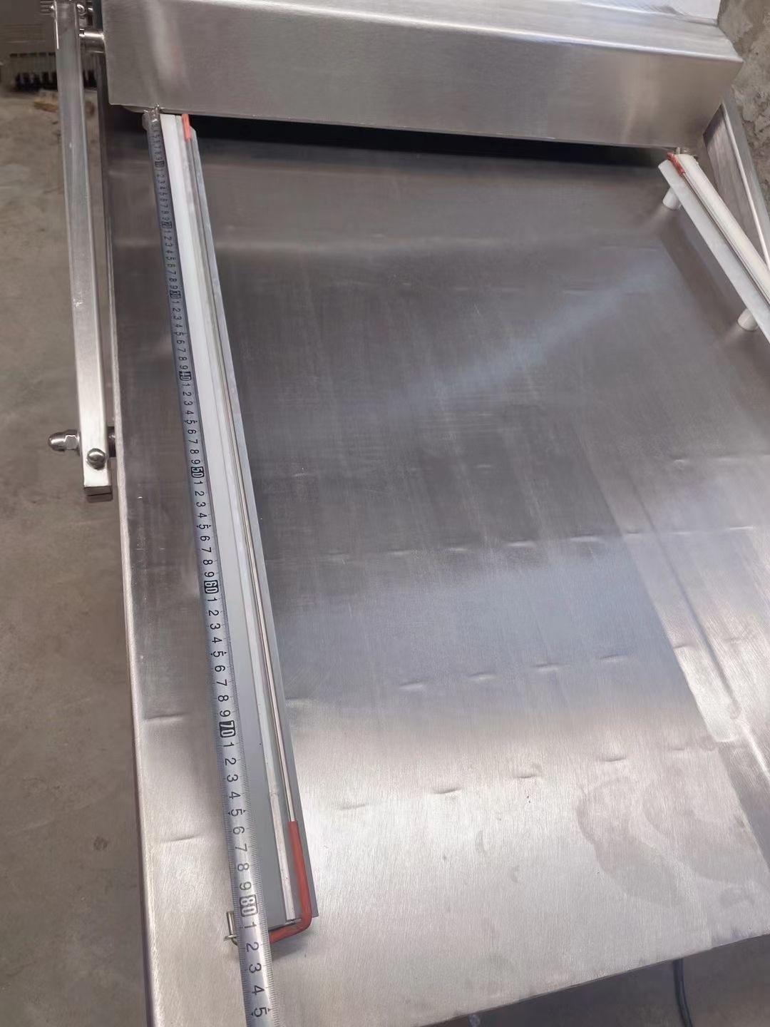 转让二手真空包装机 一台800型双室大泵平面真空包装机