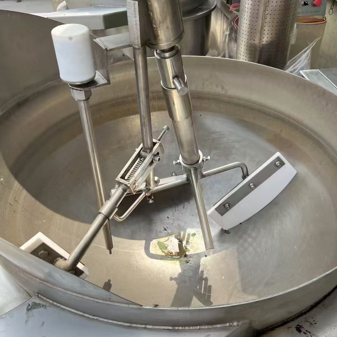 转让二手行星炒锅 两台容积300升燃气加热全自动行星炒锅