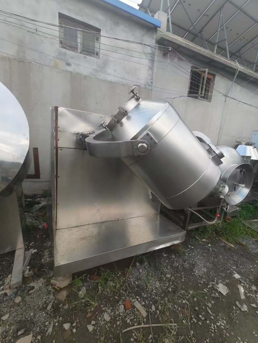 转让二手三维混合机 一台容积400升常州先峰产三维运动混合机