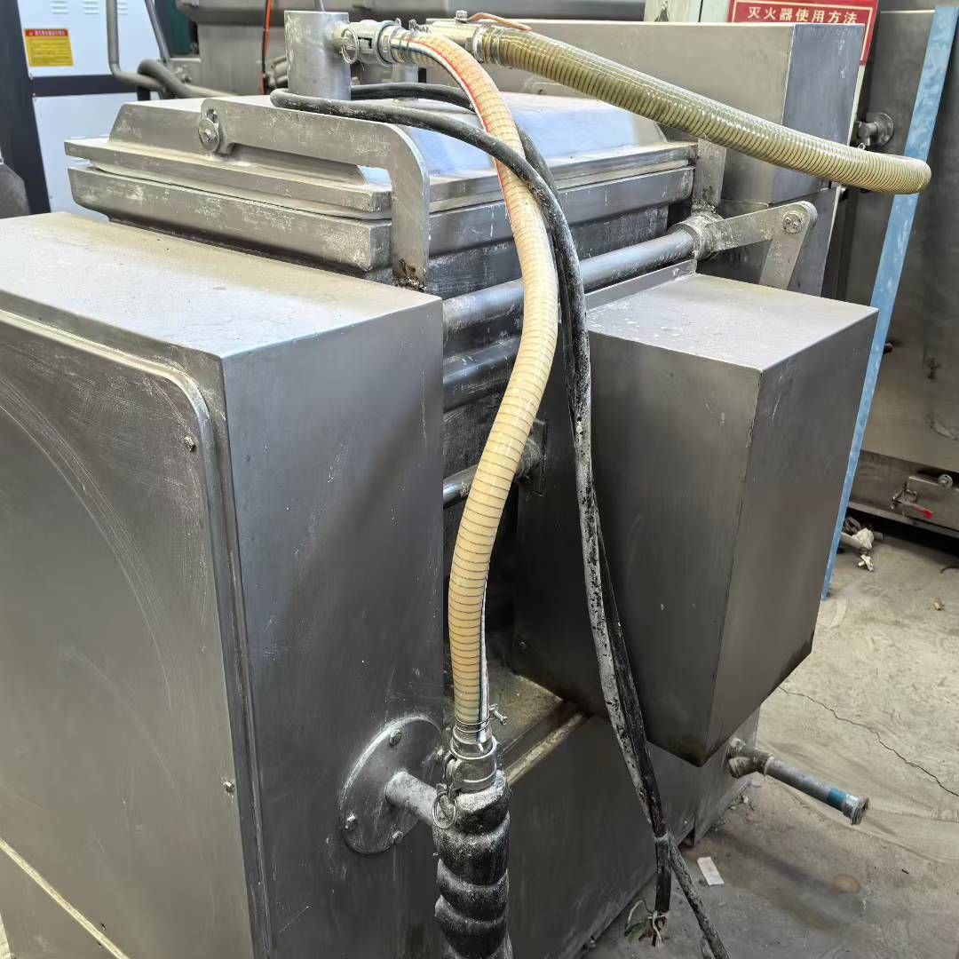 转让二手真空和面机 一台北京燕诚产2袋面卧式真空和面机