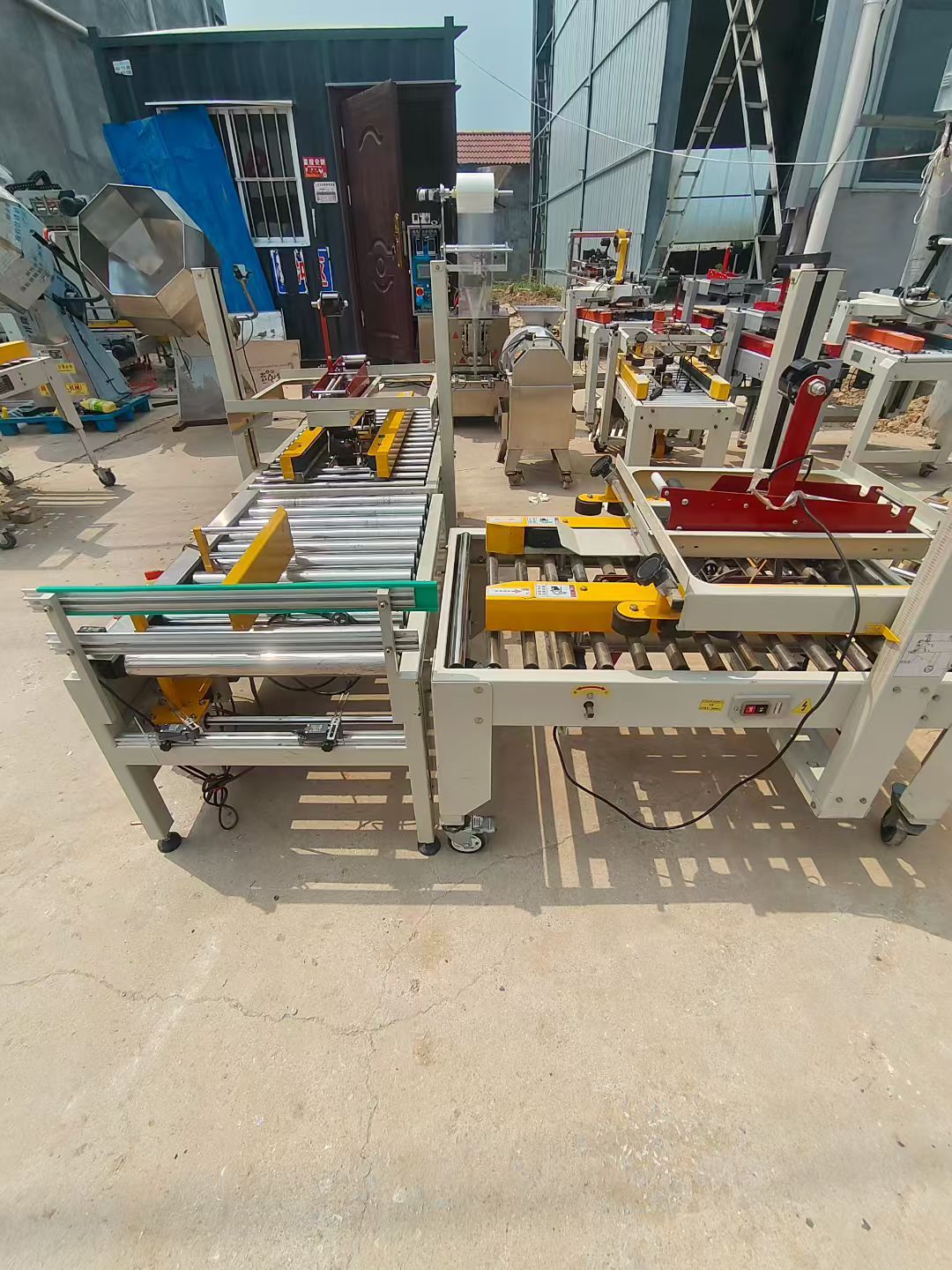 转让二手封箱机 两台5050型电动转台全自动封箱机