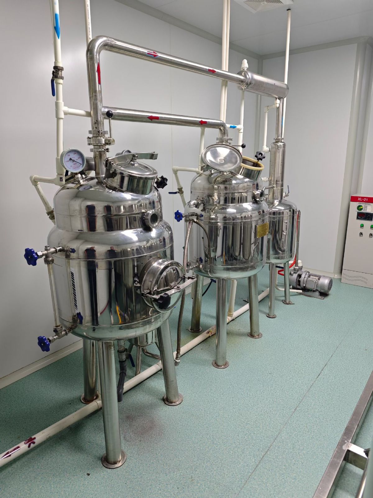 转让二手浓缩机组 一套容积100升多功能浓缩提取机组