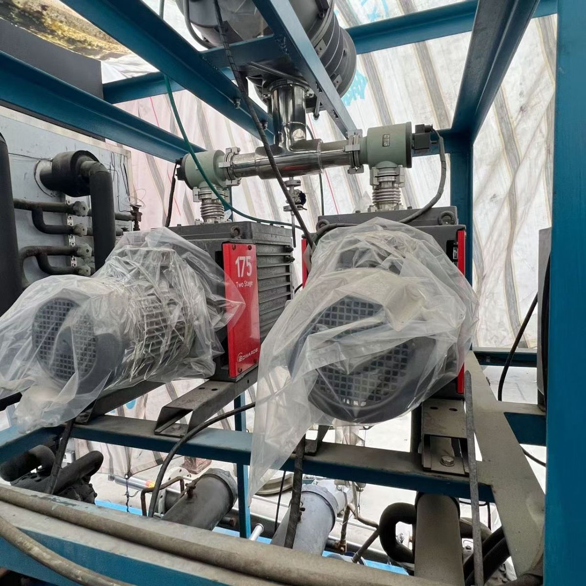 转让二手冷冻干燥机 一台面积30平方东富龙产真空冷冻干燥机