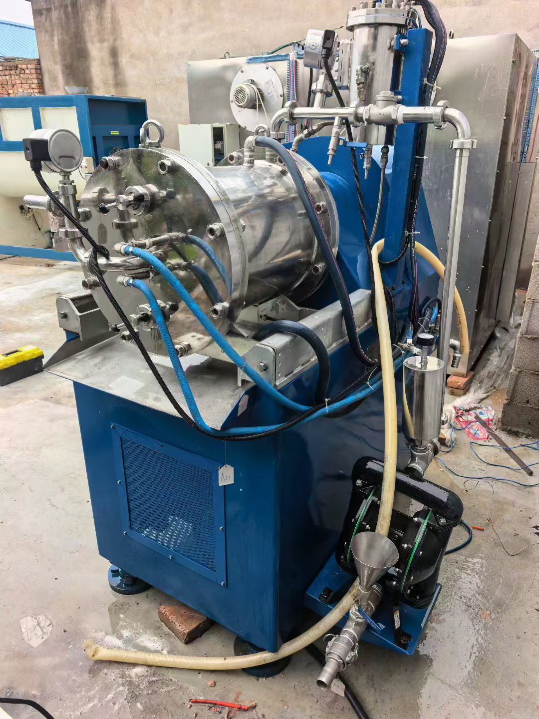 转让二手陶瓷砂磨机 一台容积40升全陶瓷纳米砂磨机