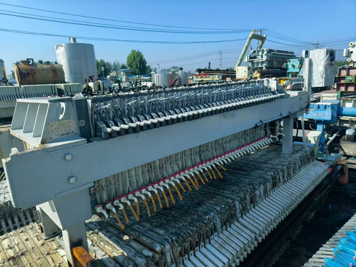 转让二手厢式压滤机 一台面积40平方景津产自动拉板厢式压滤机