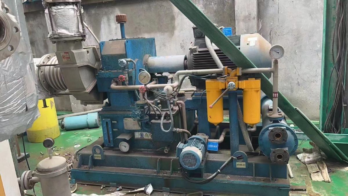 转让二手MVR蒸发器 一套处理量1吨材质316L撬装式MVR蒸发器