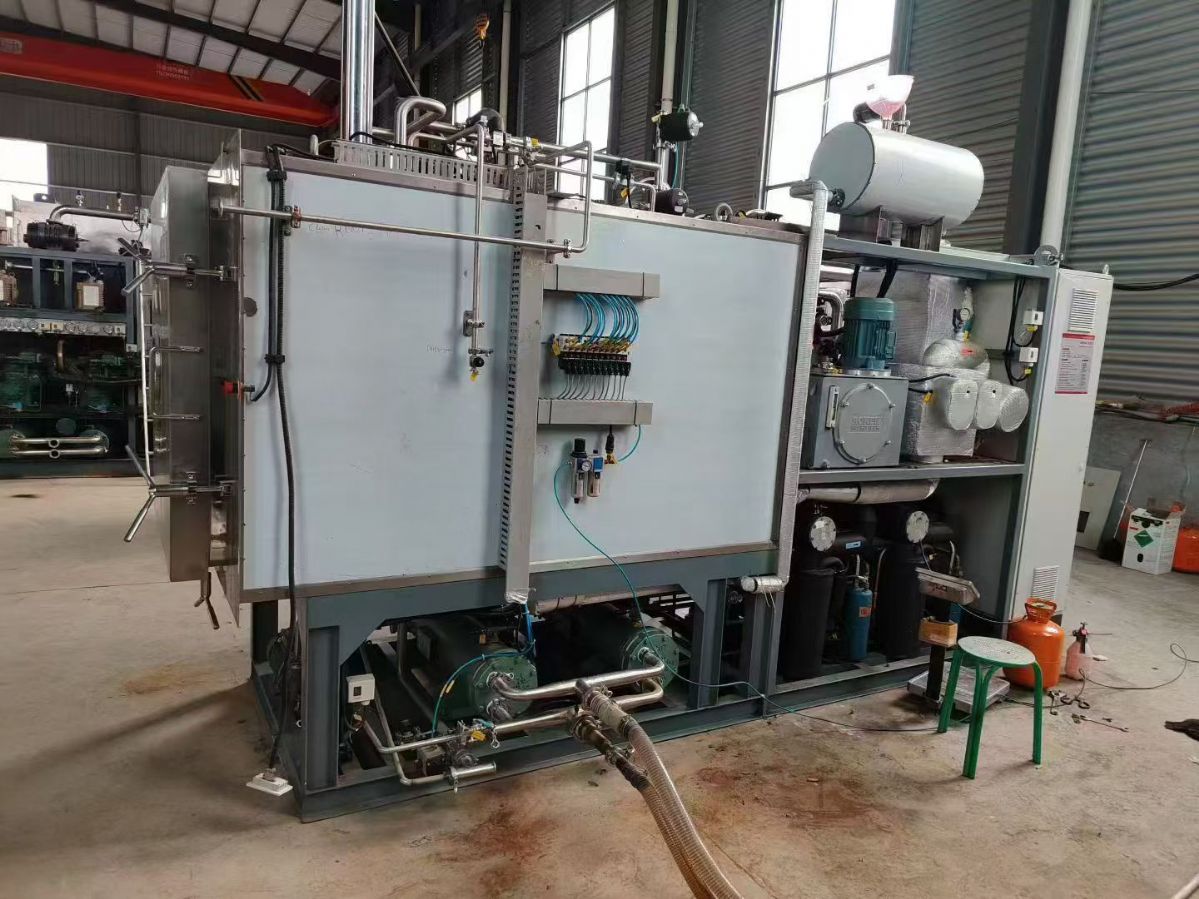 转让二手冷冻干燥机 一台面积3平方上海东富龙产药用真空冷冻干燥机