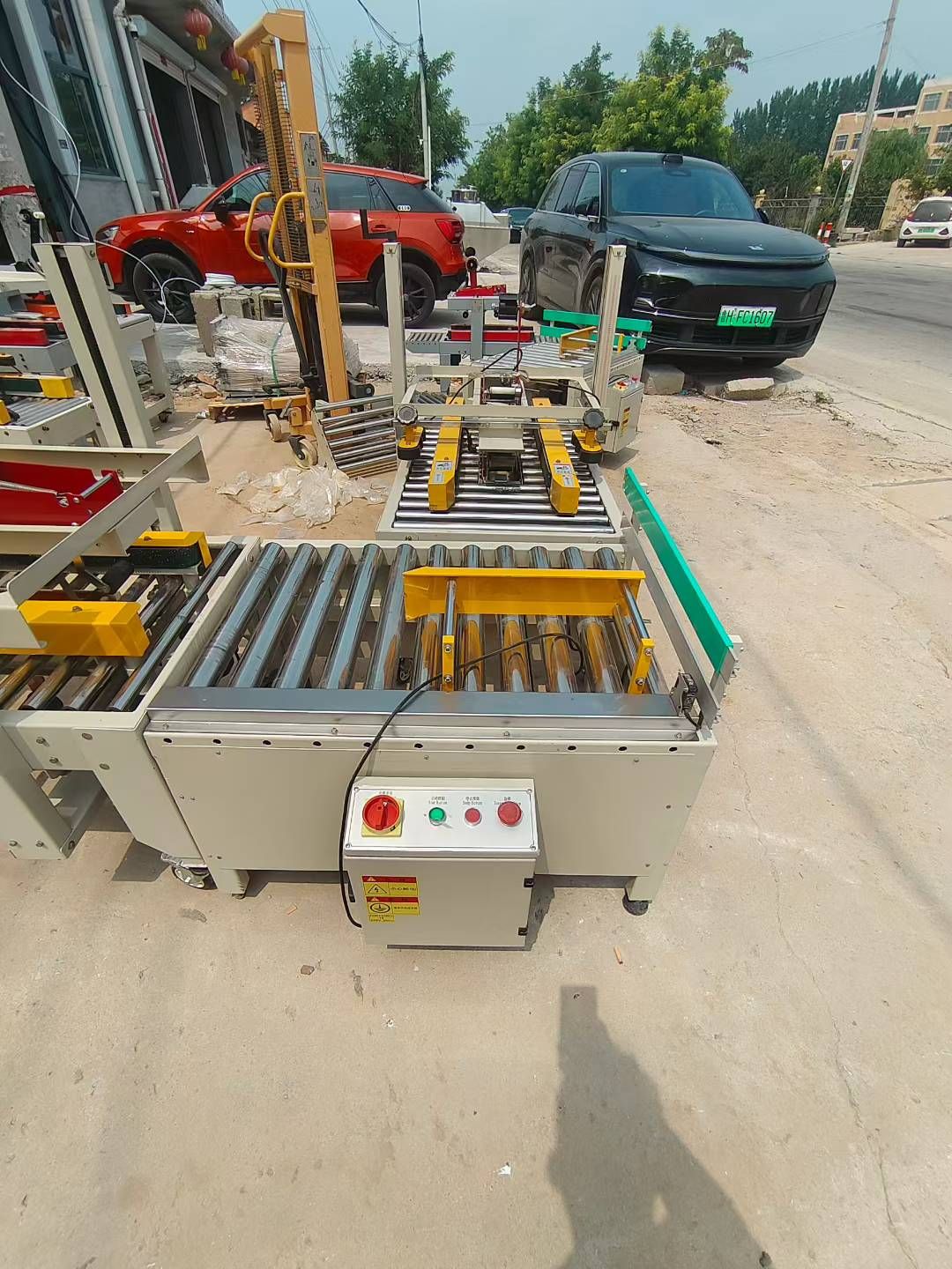 转让二手封箱机 两台5050型电动转台全自动封箱机