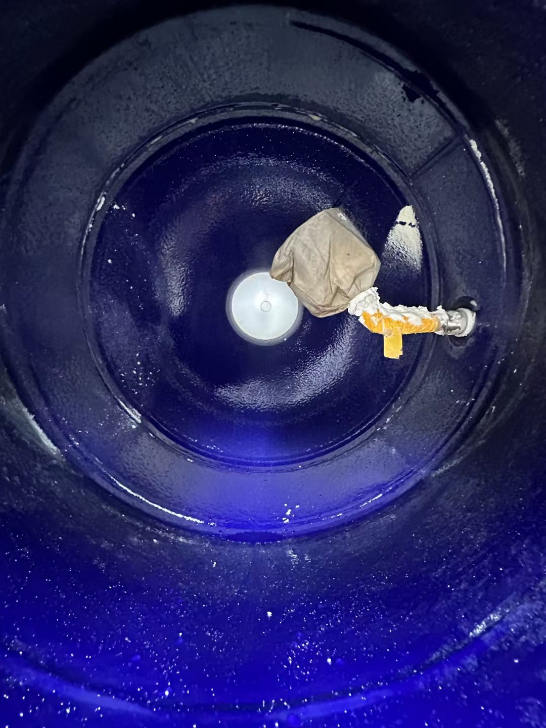 转让二手双锥干燥机 一台容积1500L外碳钢内搪瓷双锥真空干燥机