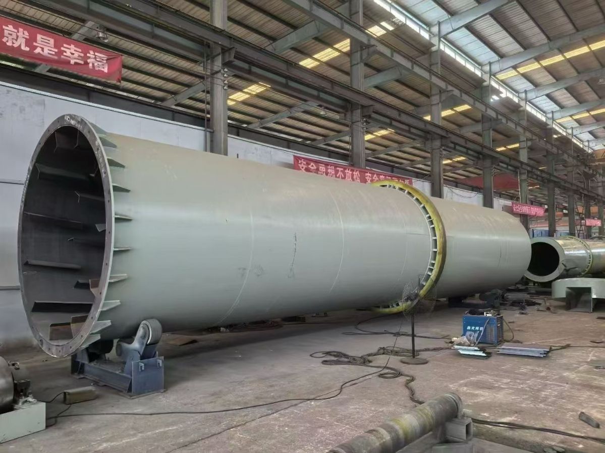 转让二手滚筒烘干机 一套2.8米X28米重型滚筒式烘干机