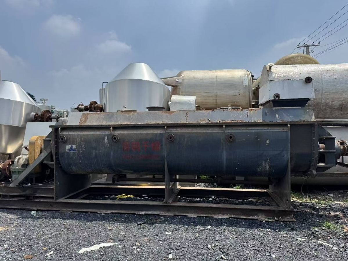 转让二手桨叶干燥机 一台面积60平方材质316空心桨叶干燥机