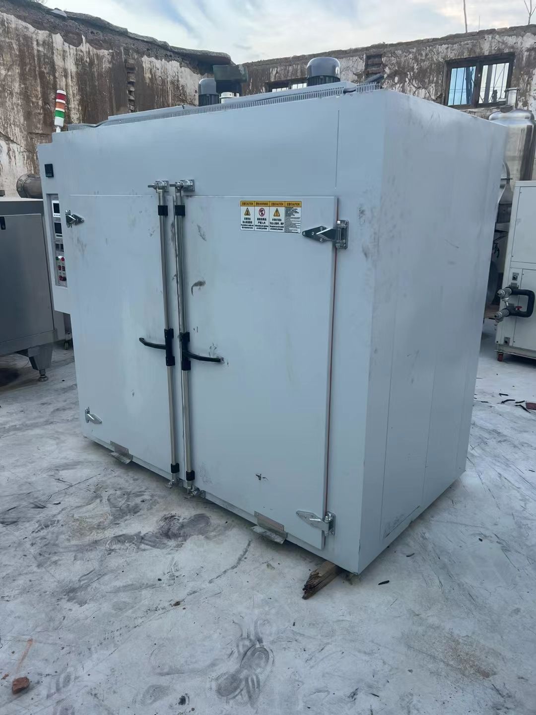 转让二手热风烘箱 一台40盘电加热温度250度高温热风循环烘箱