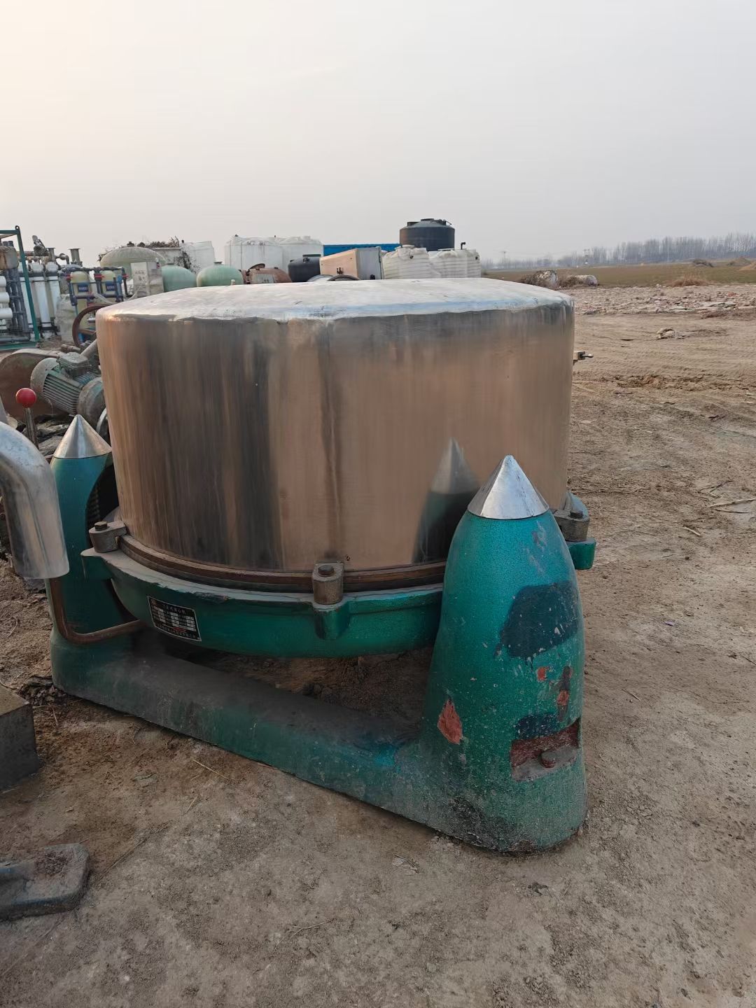 转让二手三足离心机 一台直径1米牡丹产三足脱水离心机