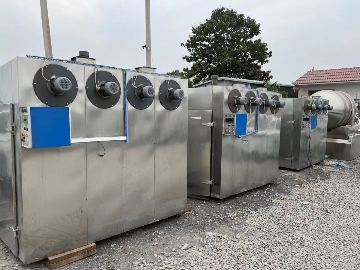 转让二手热风烘箱 四台四门八车电气两用热风循环烘箱