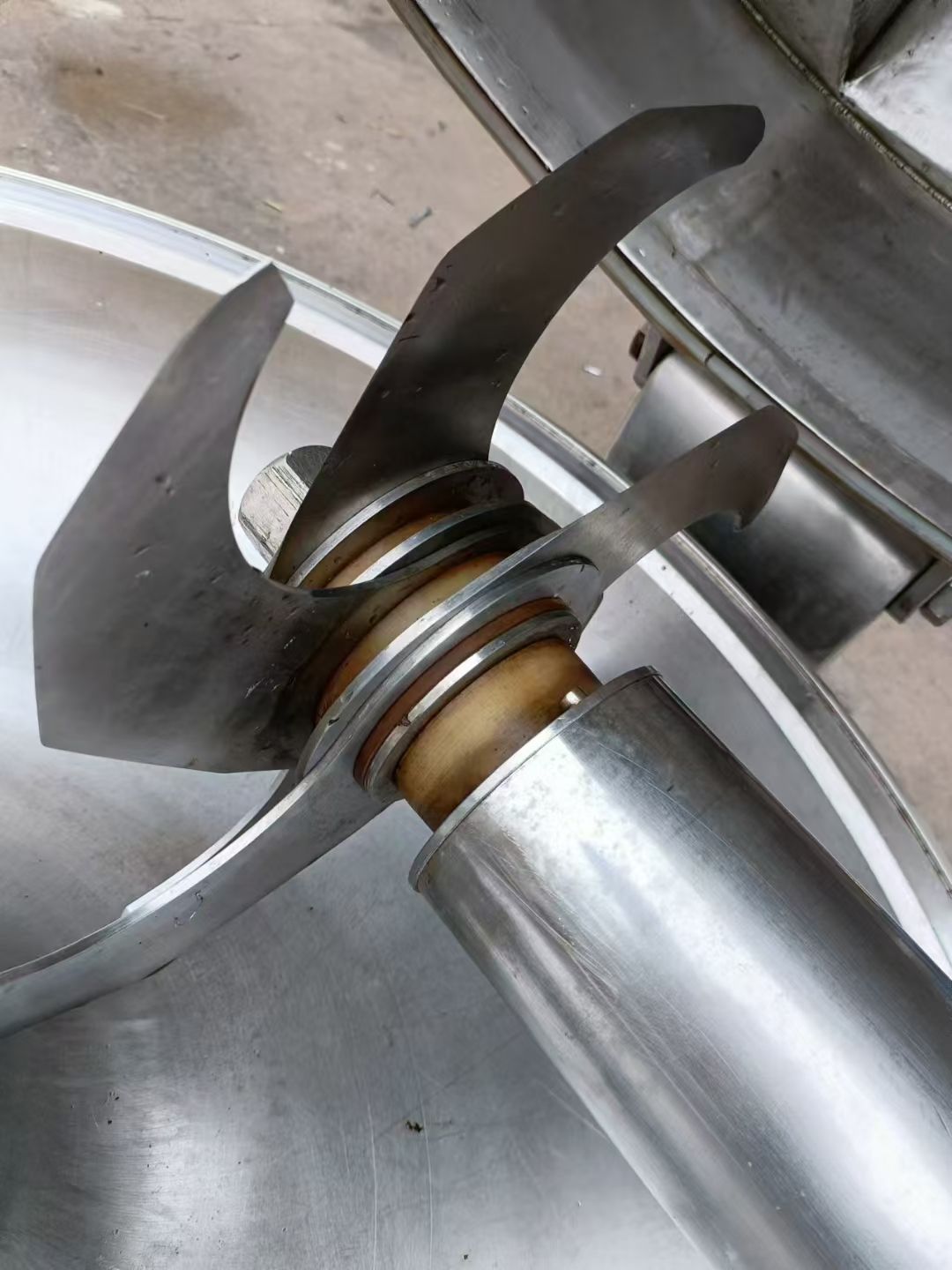 转让二手斩拌机 一台80型诸城产高低速变频斩拌机