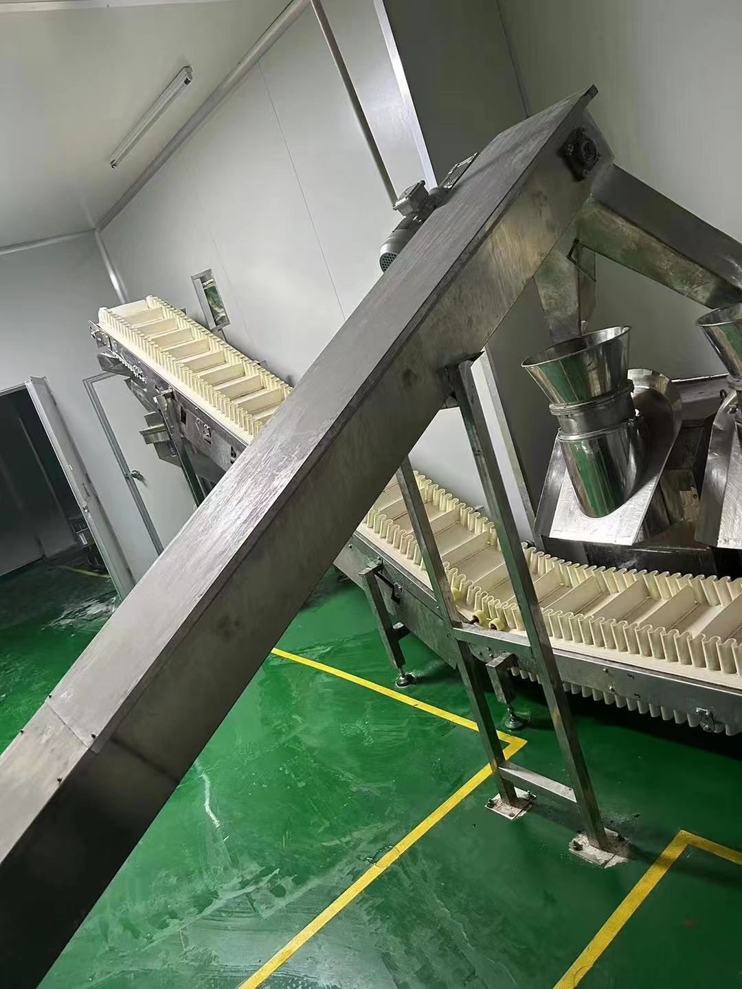 全不锈钢高速混合机制粒机流化床干燥机鸡精生产线