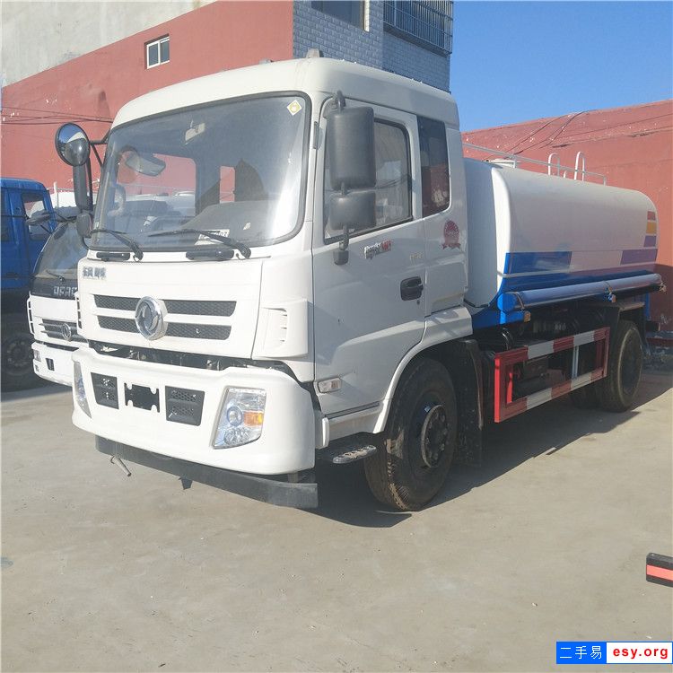 带手续国六东风二手洒水车 抑尘车