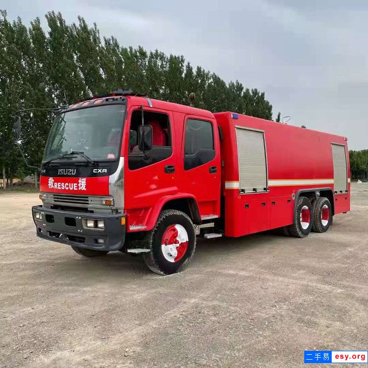 重汽大型消防车 水罐二手消防车