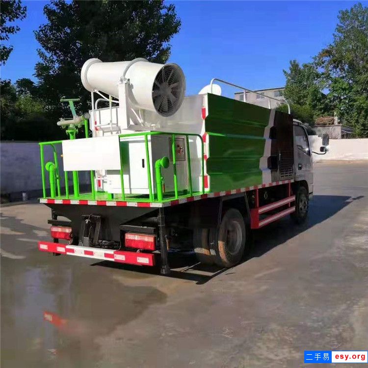 转让二手洒水车　国六上牌环卫洒水车