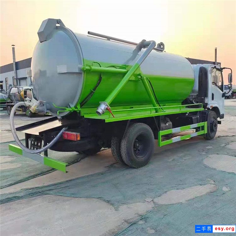 国六全手续东风5吨二手吸污车 真空吸污车