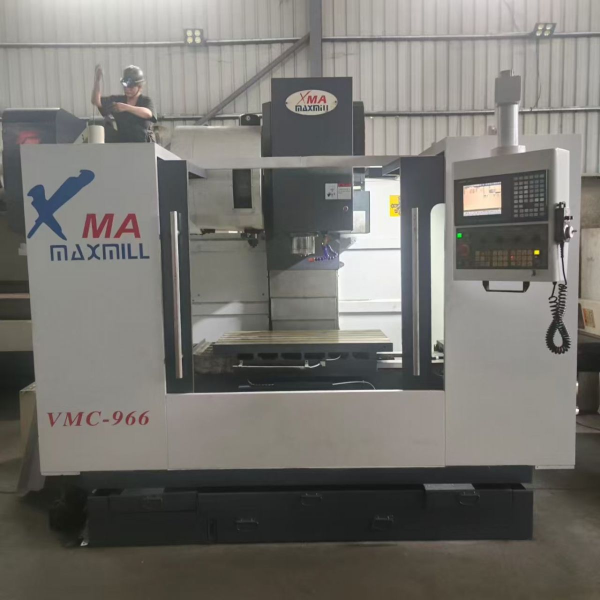 上新台湾仕元VMC-966加工中心，三菱M70系统