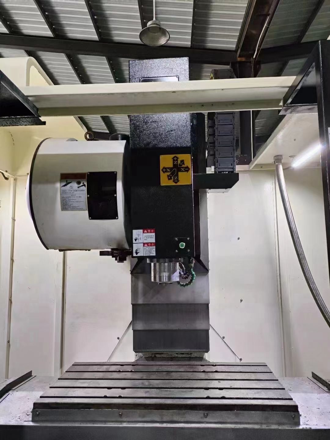 急售同款三台侨柏860L加工中心两线一硬发那科oi MF plus系统