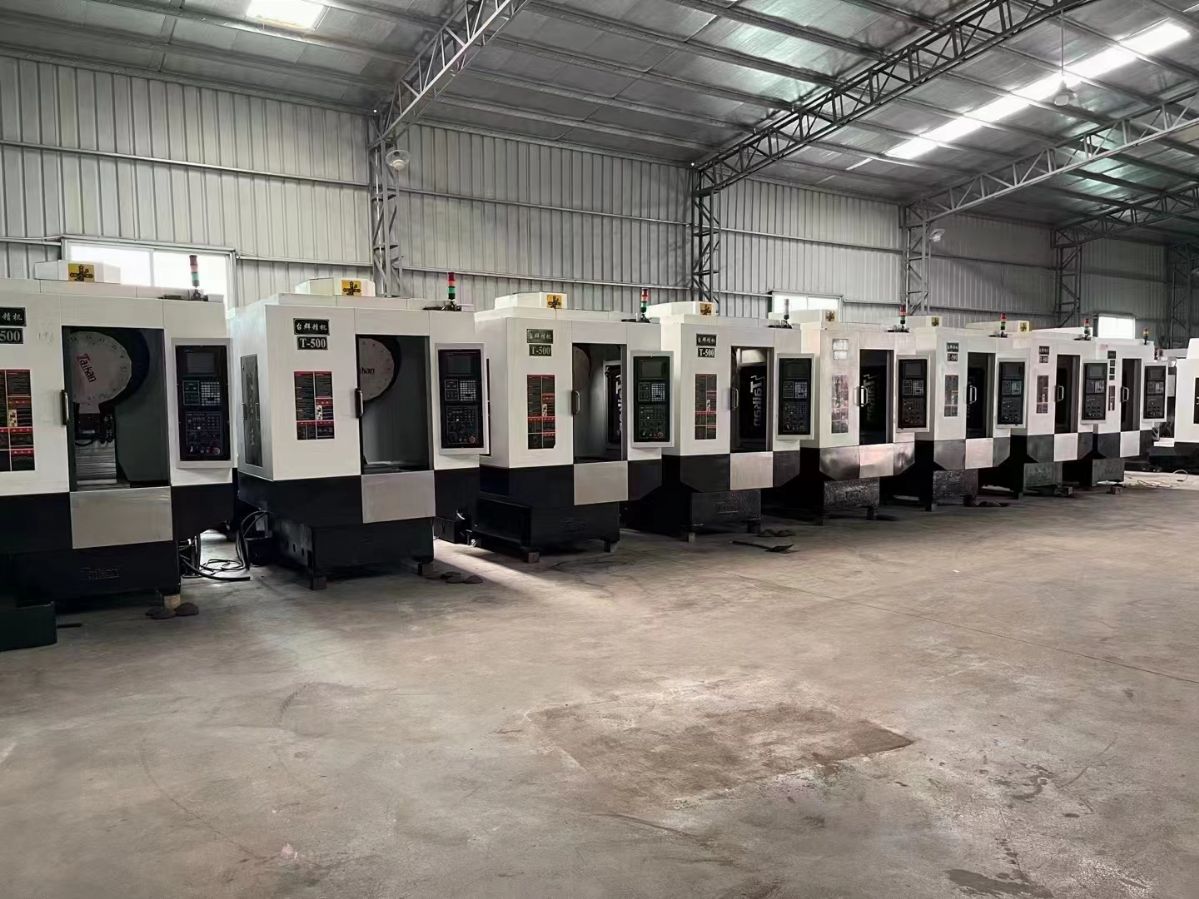 急售同款三台侨柏860L加工中心两线一硬发那科oi MF plus系统