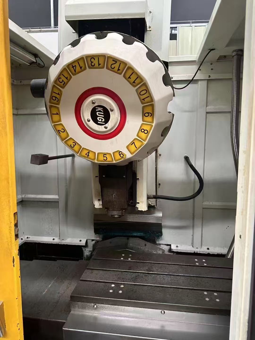 惊爆价新回仓库一台盛烽T6，新代21MA系统，三轴行程：600*400