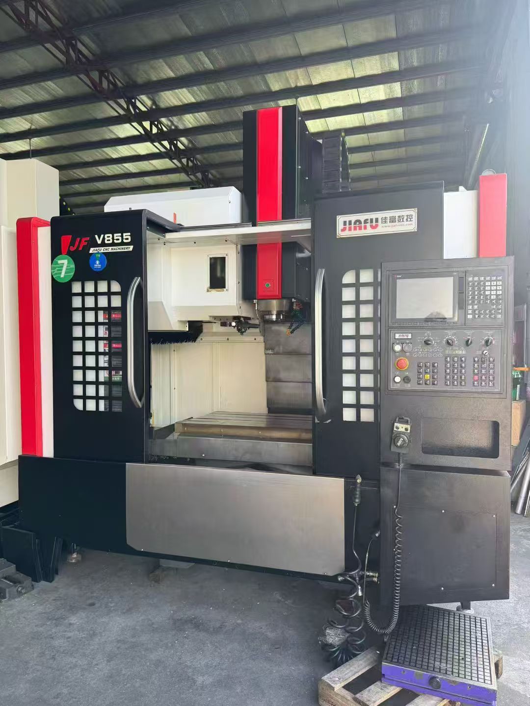 特价台湾晁群850两线一硬，高刚性床身三菱M70系统