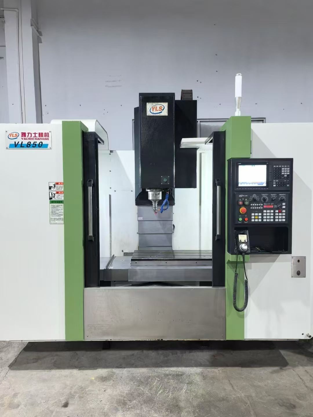 性价比顶高工厂在位T6钻攻中心两台，新代21ma