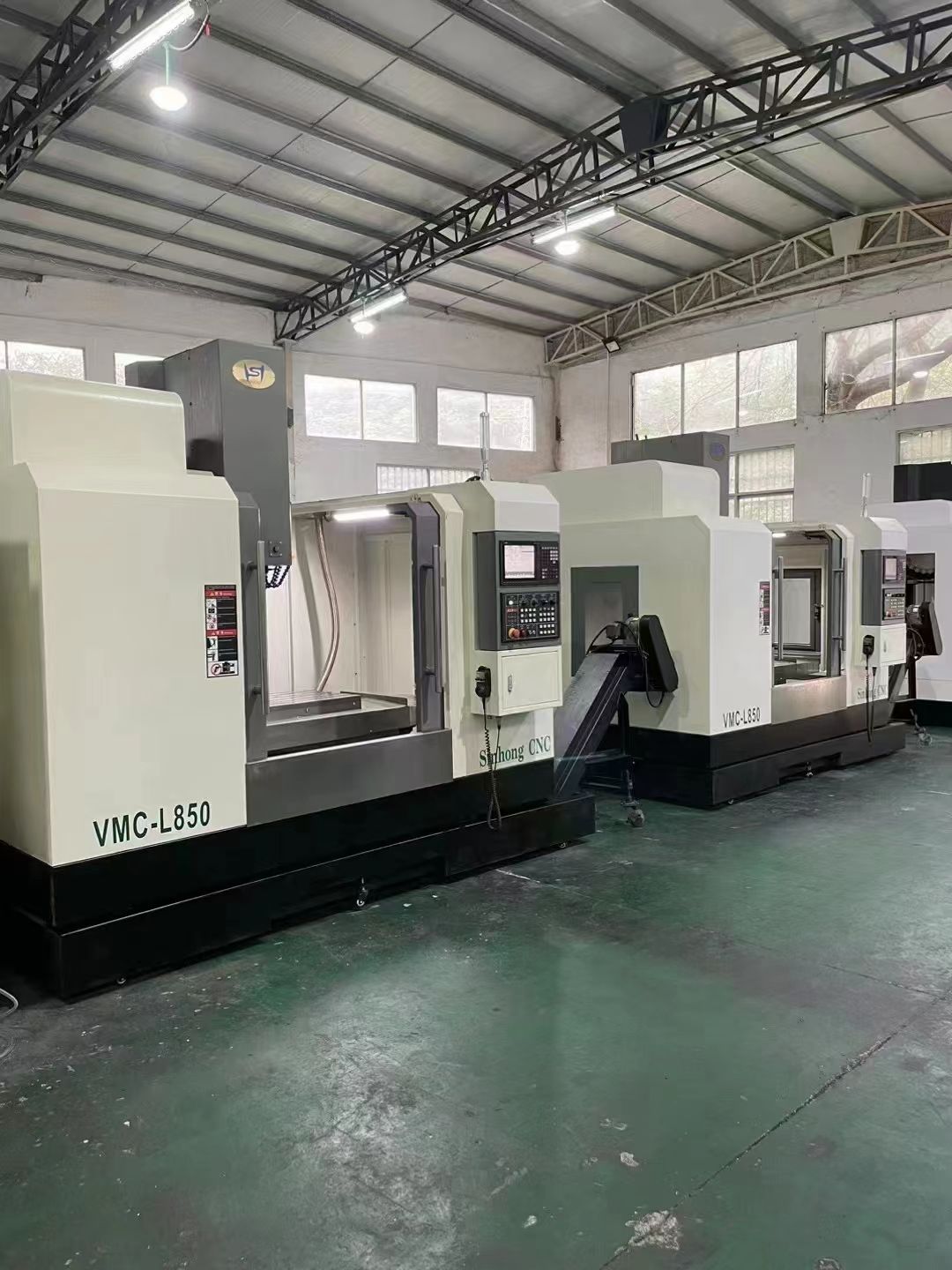 同款3台 盛鸿850，两线一硬，三菱M80，1万转，带油冷，龙头排屑机