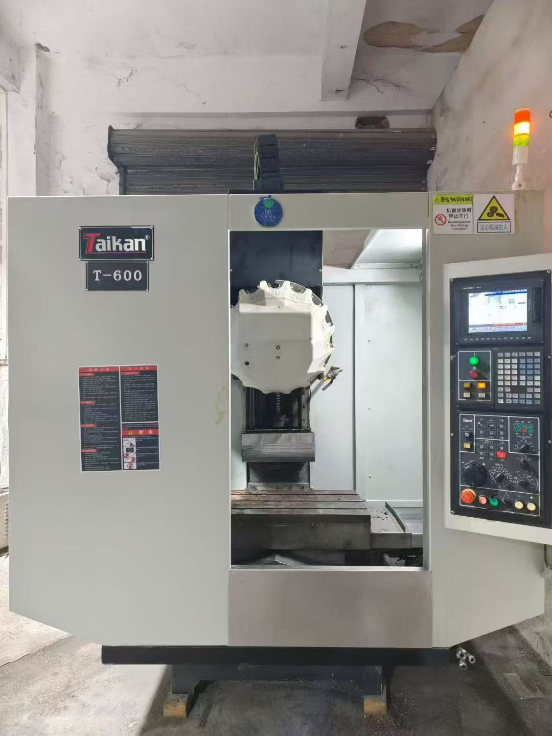 双胞胎台群T6钻攻机，三菱M70A系统，15000转主轴