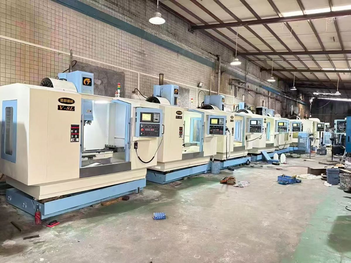 特价台湾晁群850两线一硬，高刚性床身三菱M70系统