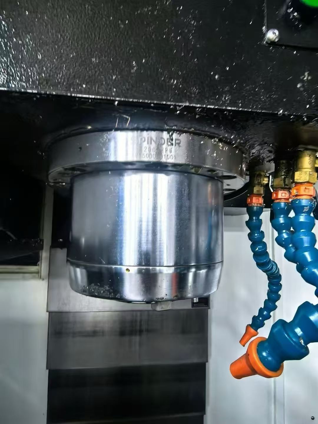 性价比超高巨匠VH1270三线轨加工中心，三轴45滚柱重型线轨，BT4