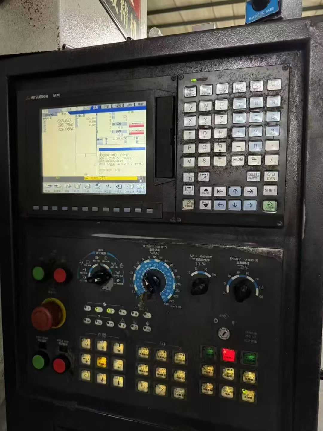 台崴1270同款2台，三菱M70系统，BT50主轴，导轨非常靓