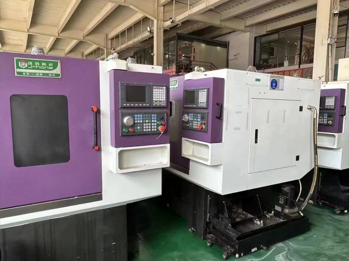 46车铣复合，新代21TB系统，行程：X850，Z250，Y100，带