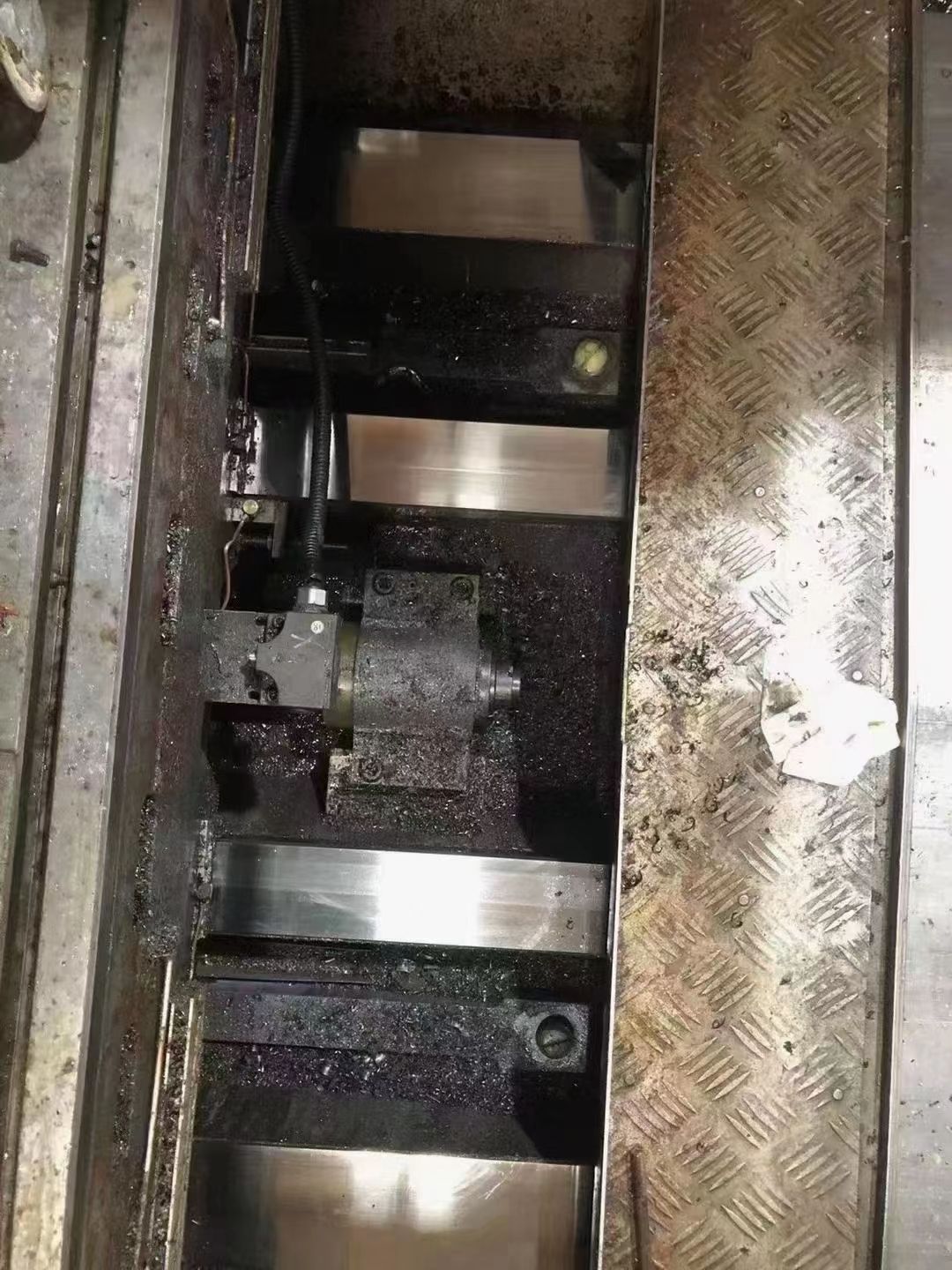 捷甬达1270三硬轨加工中心法兰克MF系统BT50主轴8000转