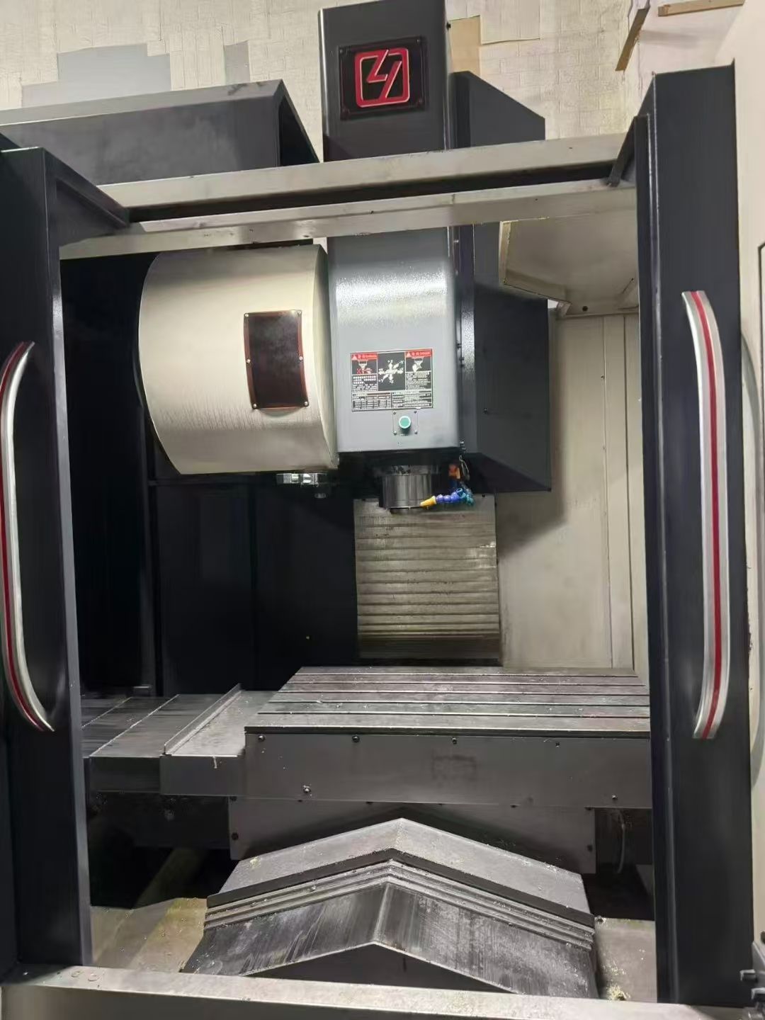 机况超好，致远重型855三线轨加工中心，三线轨45宽滚柱