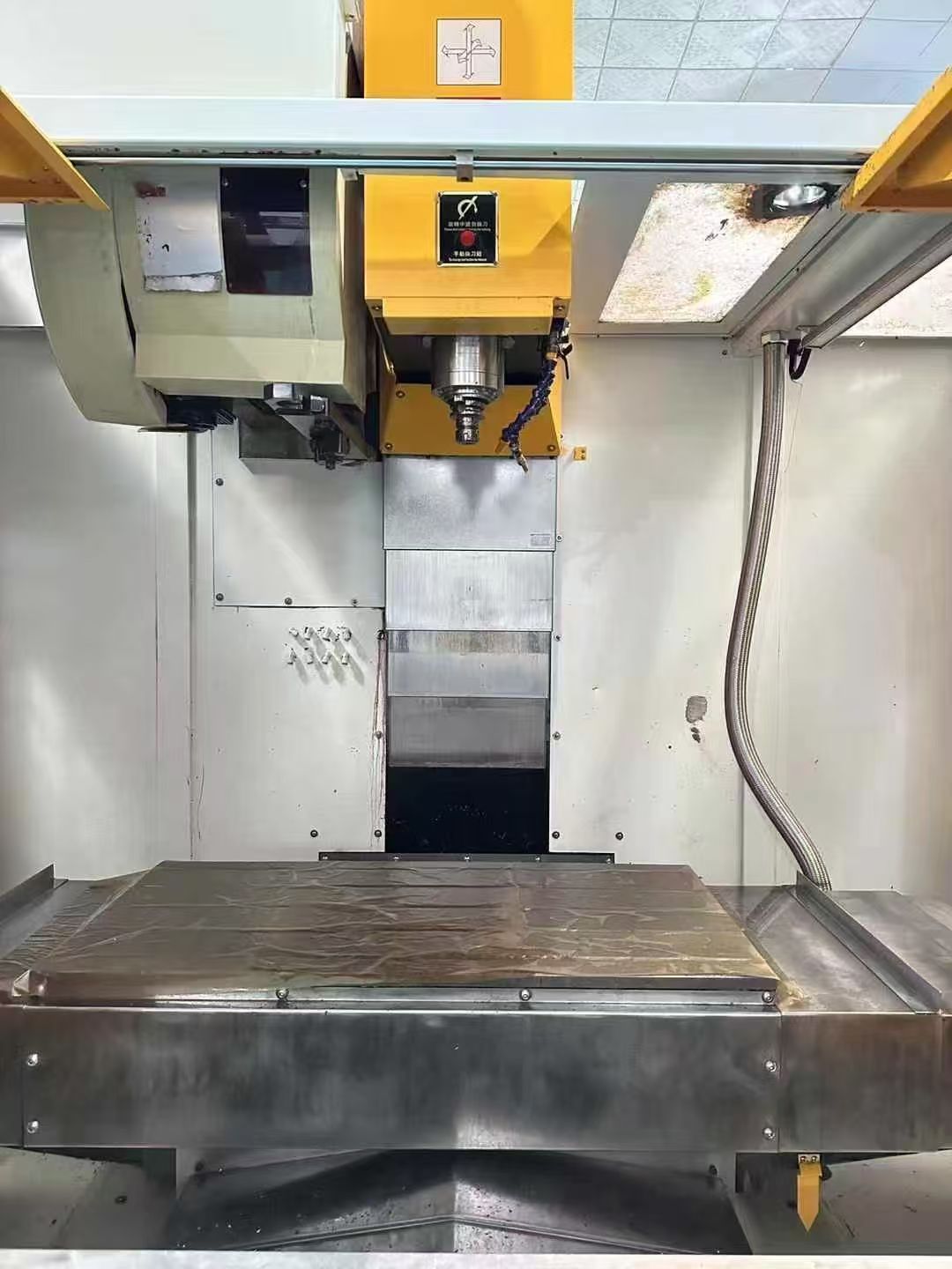 惊爆价新到一台用油加工润星HS-850HD，重型床身，Z轴加高