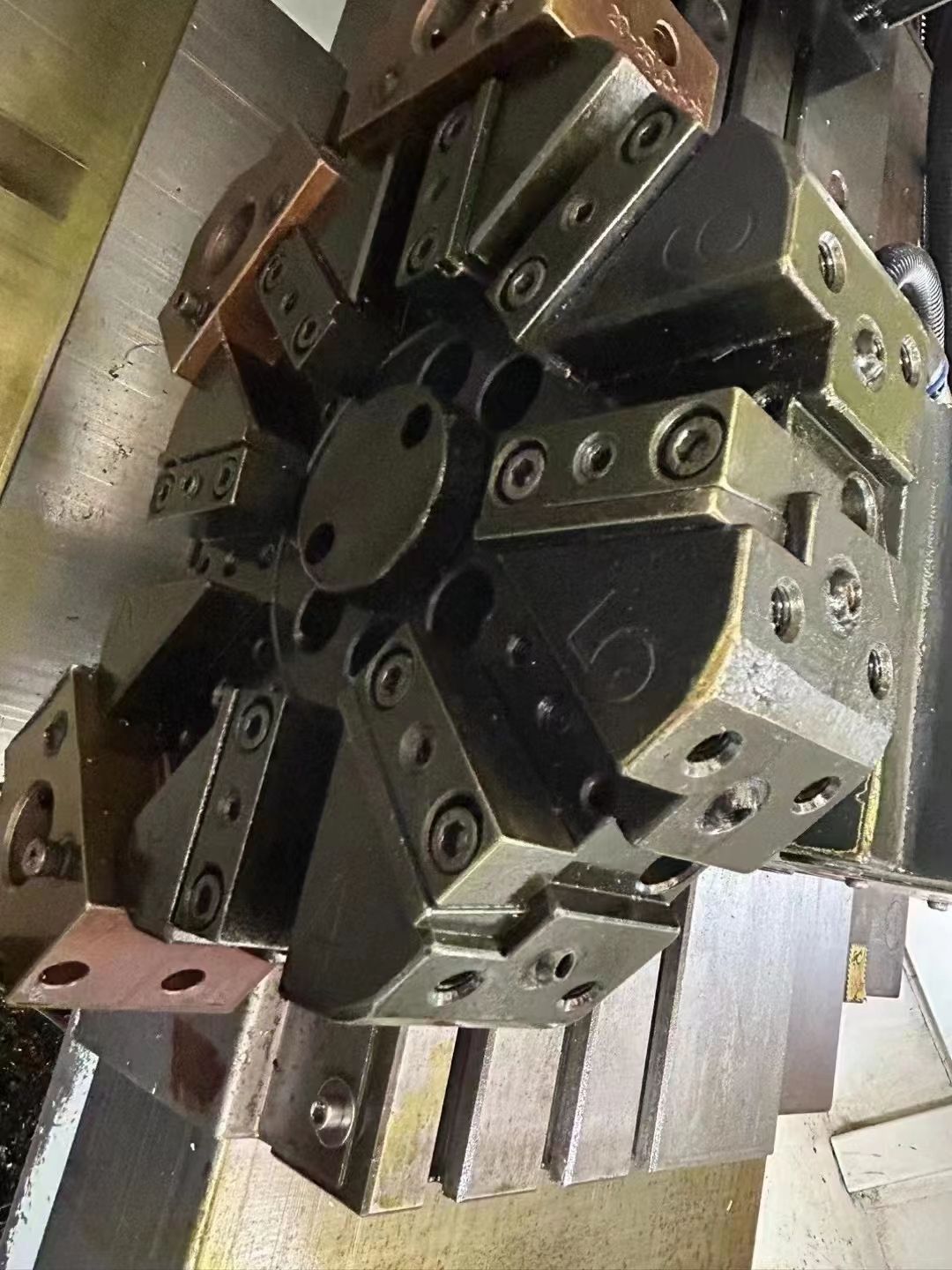 46车铣复合，新代21TB系统，行程：X850，Z250，Y100，带