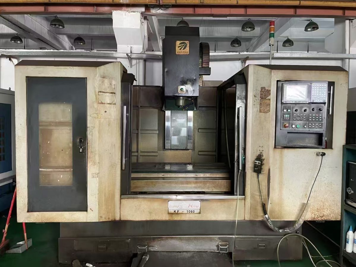 特价台湾协鸿1680三硬轨加工中心 大功率BT50主轴齿轮头