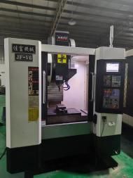 急售工厂出售几台T6钻攻机三菱80系统7万多块就能拿走