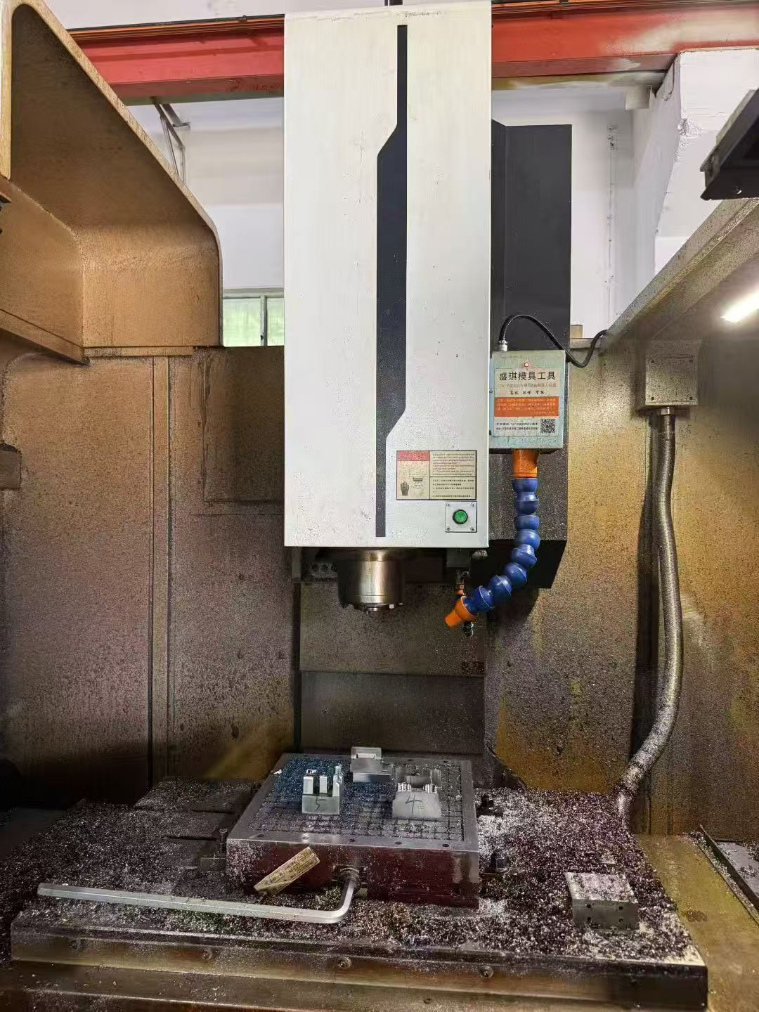 乔鸿重型866一台，三线45滚柱，直连12000，螺距12，三菱M80