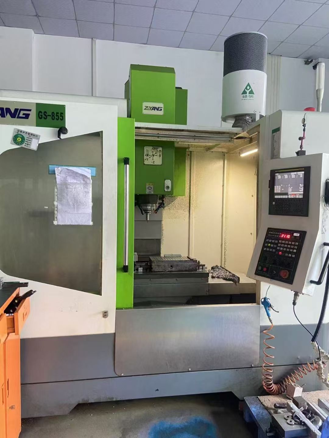 台湾YCM永进加工中心，型号MV168A，发那科MXP200i高配系统