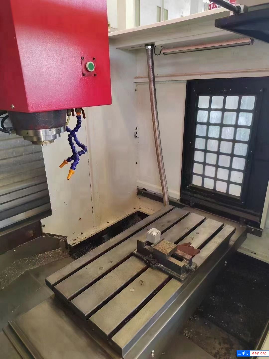 低价转让欧朗德850三线轨加工中心机好价优