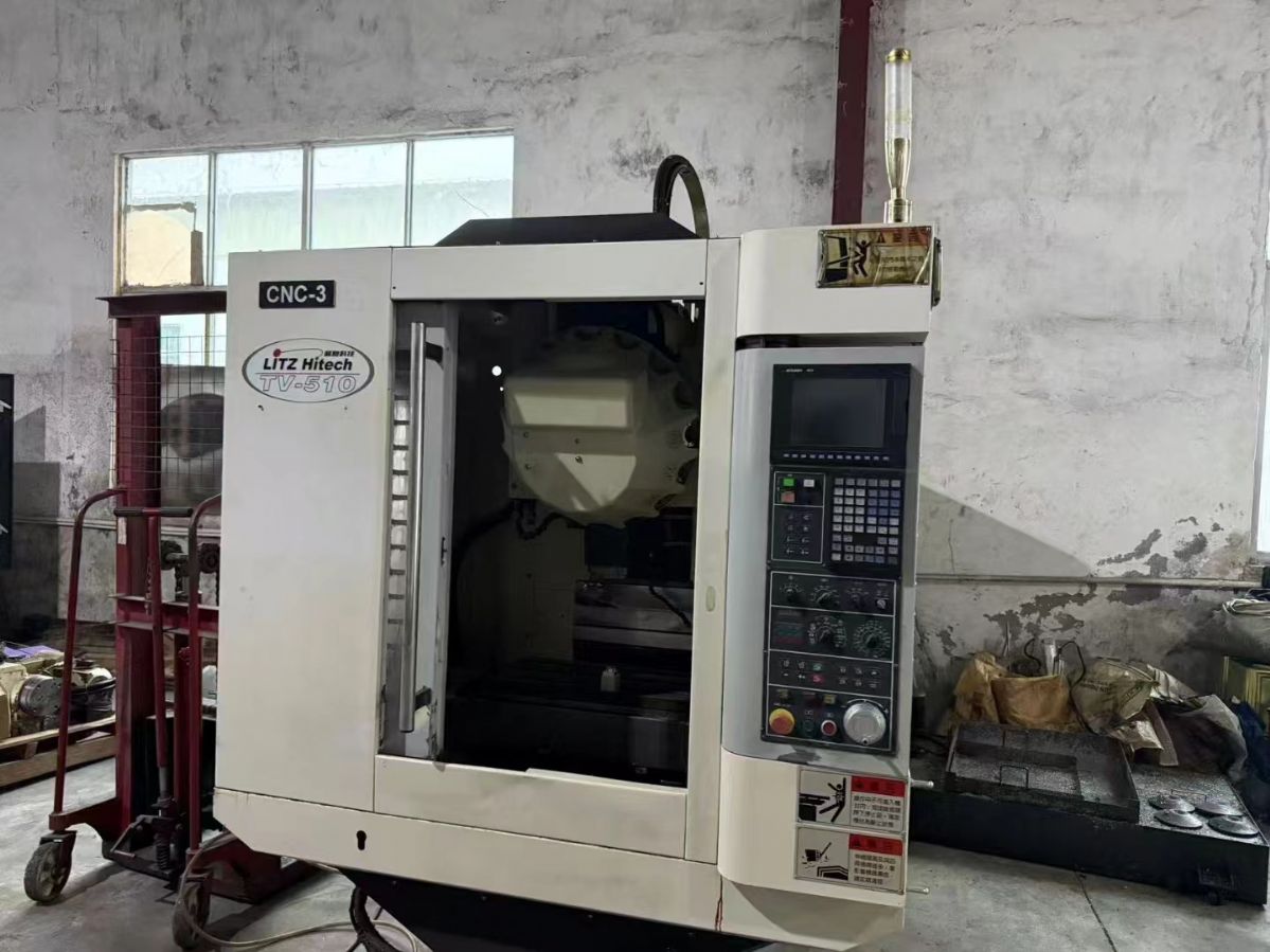 急售性价比顶高恒裕650精雕机，新代21ma系统