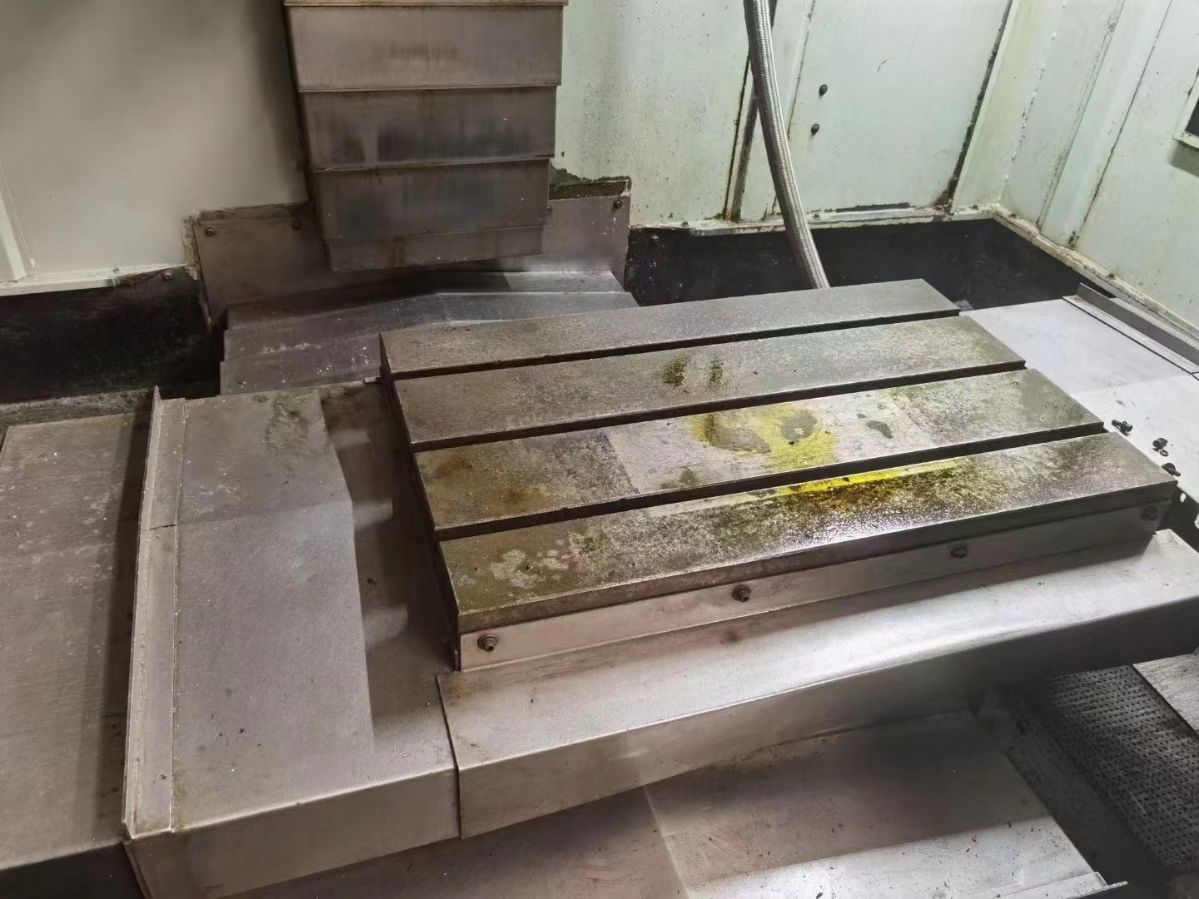 转让台群650两线一硬，带刀臂式刀库，机况完美