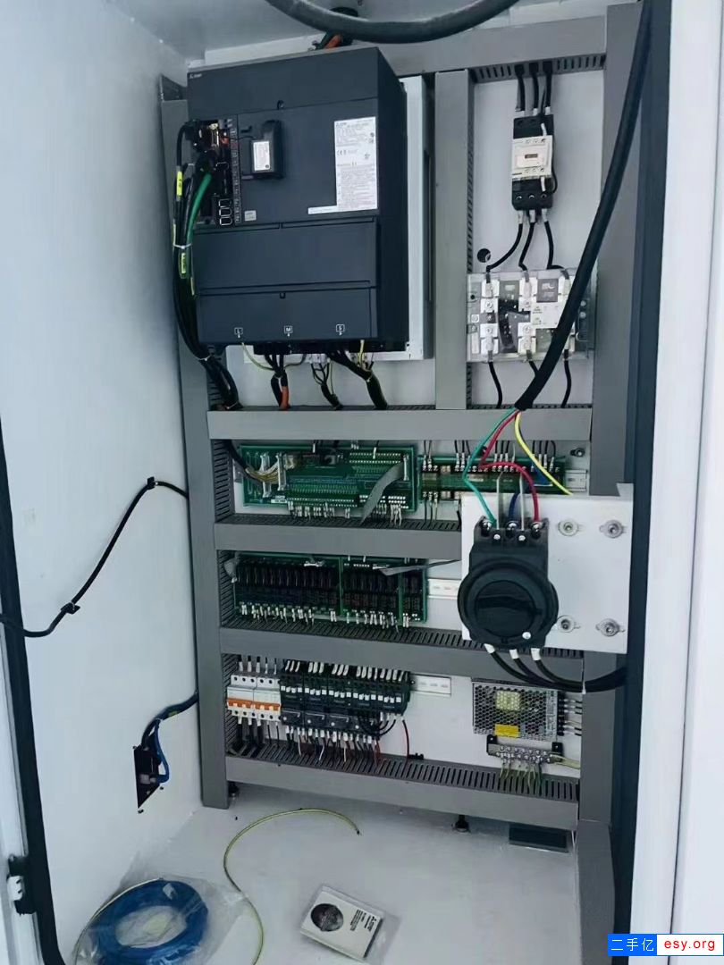 转让在位两台准新21年加工中心,三菱M80系统,真正的好机