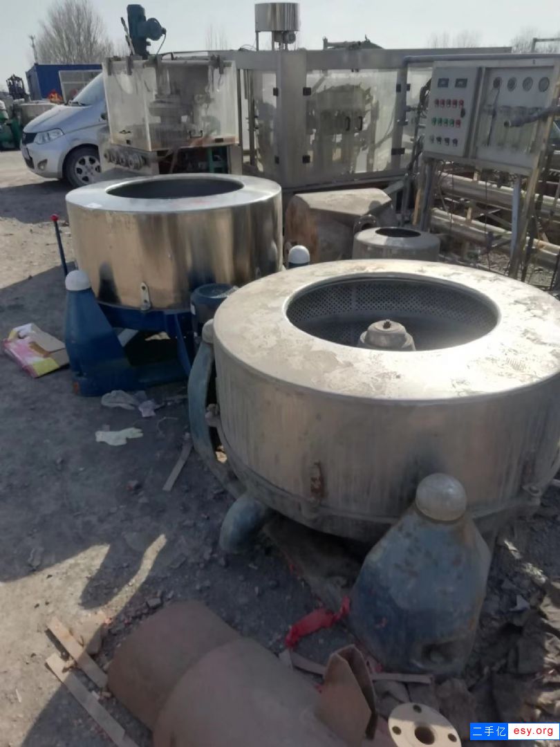 出售二手三足离心机 九成新三足脱水机 型号齐全