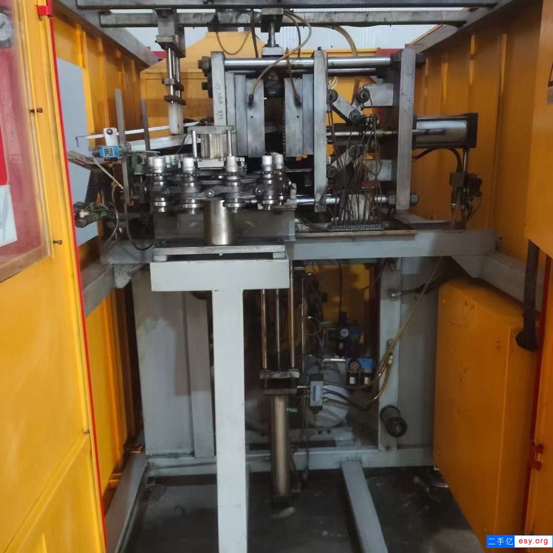 出售二手吹瓶机 500毫升PET矿泉水瓶全自动一出二吹瓶机